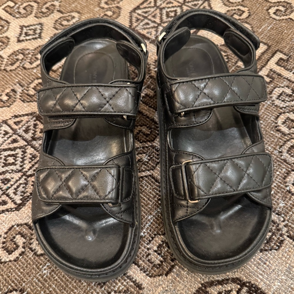 Tony Bianco Hiranni Dad Sandals